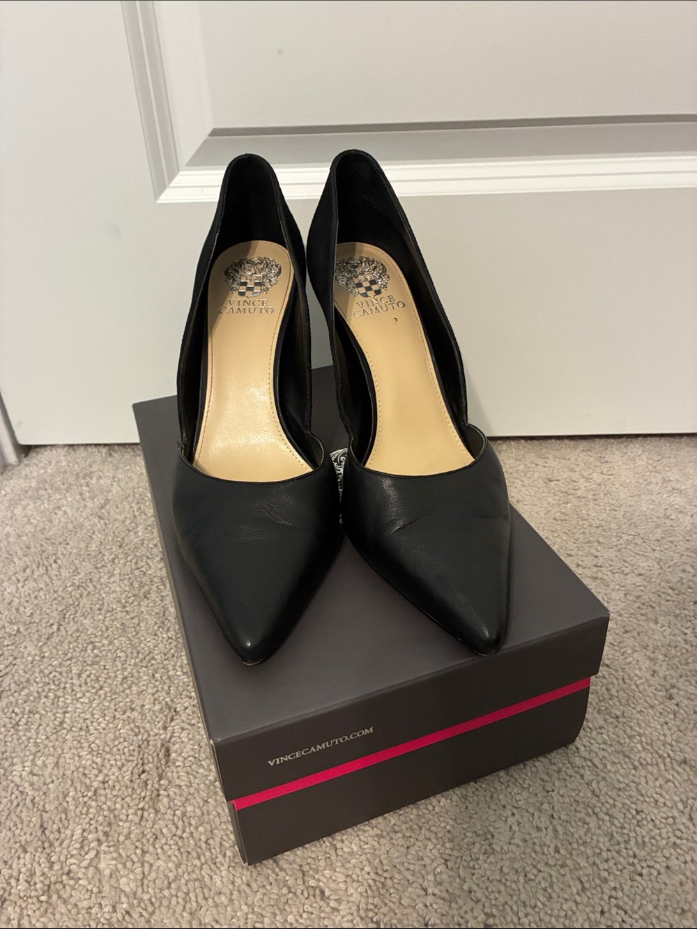 Vince Camuto Black Pointed Leather High Heels